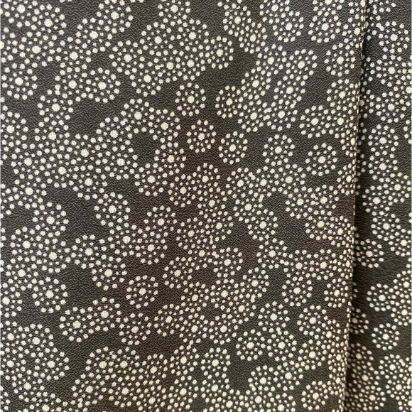 LOFT dress with optional tie - Picture 2 of 6